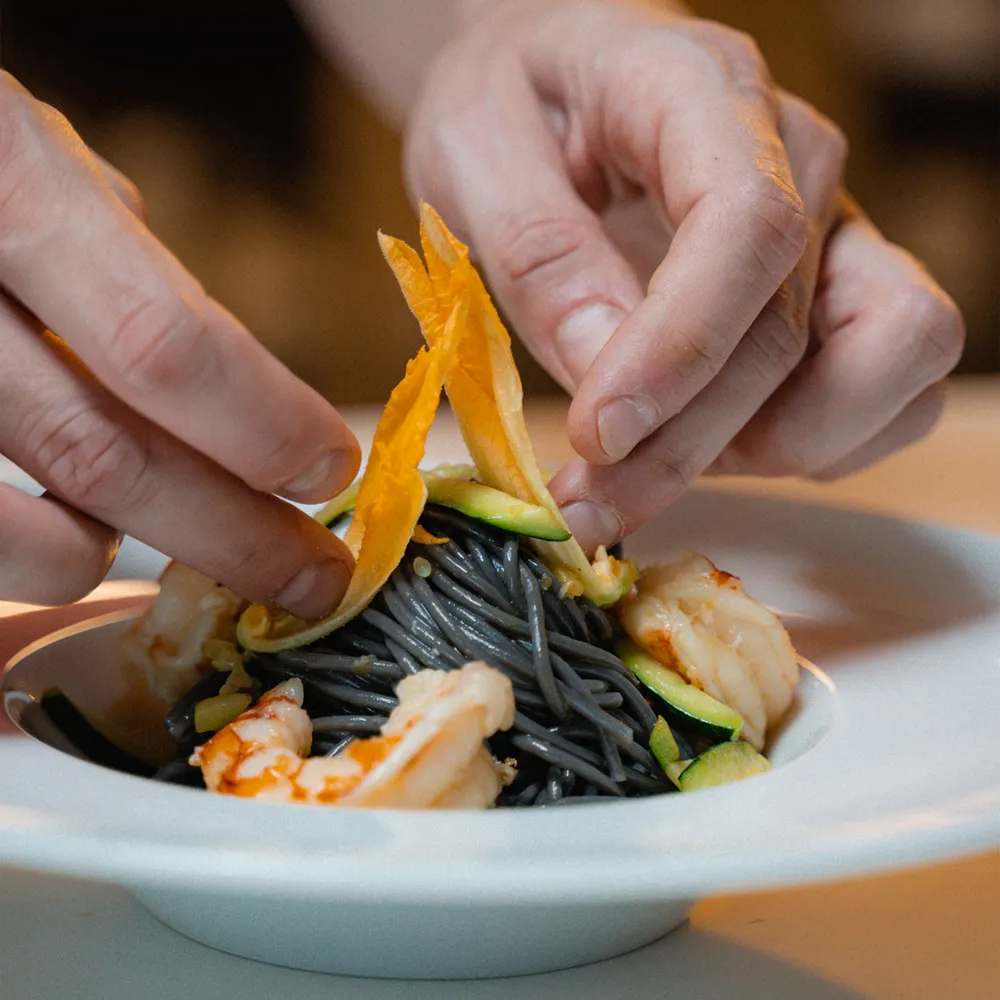 CASA RINALDI - SPAGHETTI WITH SQUID INK (500 gr) - Image 2